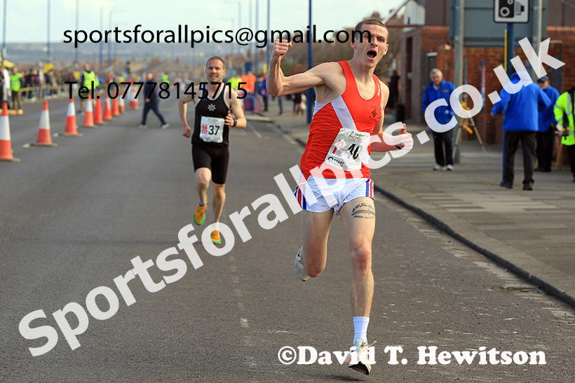 Senior mens Northern 12 Stage Road Relay, 2025 Northern 12 and 6 Stage Road Relays and Junior 5k, Redcar. Photo: David T. Hewitson/Sports for All Pics